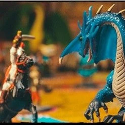 Eagle Games Defenders Of The Realm: Hero Expansion #4 (unpainted) Board Games