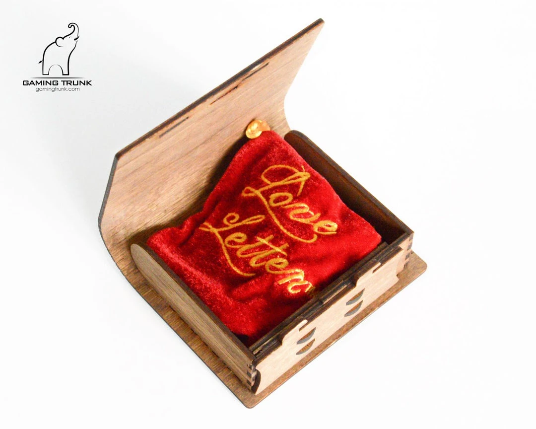 Gaming Trunk - Secret Letter Case And 14 Wooden Heart Tokens For Love Letter (Walnut) 3 Gaming Trunk - Secret Letter Case And 14 Wooden Heart Tokens For Love Letter (Walnut)