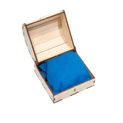 The Broken Token Broken Token - Oceanos Organizer