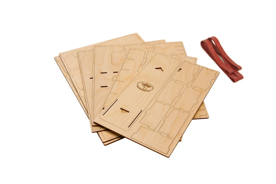 The Broken Token Broken Token - Compact Card Game Organizer 2 The Broken Token Broken Token - Compact Card Game Organizer