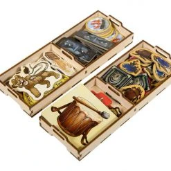 The Broken Token Broken Token - Red Dragon Inn: The Character Trove Organizer 8 The Broken Token Broken Token - Red Dragon Inn: The Character Trove Organizer
