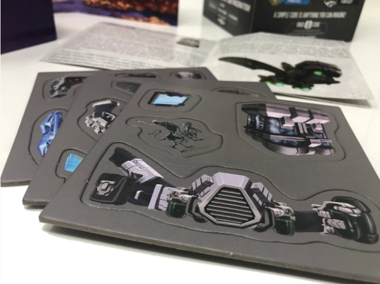 Board Games Top Shelf Fun - CUBE #2 - Sci-Fi 7 Board Games Top Shelf Fun - CUBE #2 - Sci-Fi