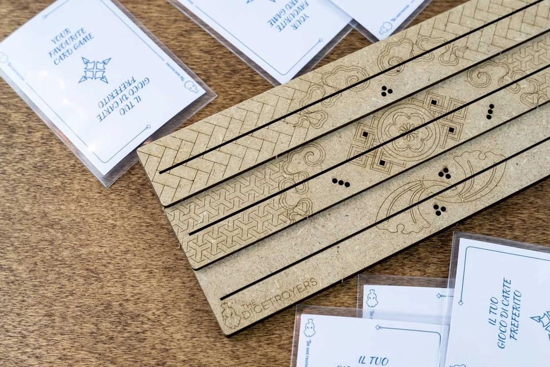 The Dicetroyers - Pick And Play Card Holder: Cherry Version – Triple Row (Italy Import) 4 The Dicetroyers - Pick And Play Card Holder: Cherry Version – Triple Row (Italy Import)