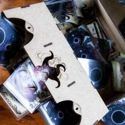 The Dicetroyers - Arkham Horror: The Card Game - Storage System (Large) (Italy Import) 17 The Dicetroyers - Arkham Horror: The Card Game - Storage System (Large) (Italy Import)