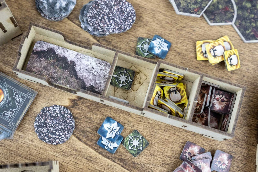 Import Games The Dicetroyers - The Lord Of The Rings: Journeys In Middle-Earth Expansions (Italy Import) 13 Import Games The Dicetroyers - The Lord Of The Rings: Journeys In Middle-Earth Expansions (Italy Import)