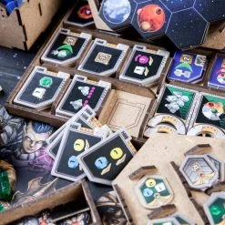 The Dicetroyers - Gaia Project (Italy Import) Import Games