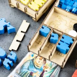 Import Games The Dicetroyers - Viscounts Of The West Kingdom (Base Game Or With The West Kingdom Tomesaga Expansion) (Italy Import)