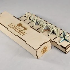 Meeple Realty - London Flat (Compatible With Key To The City - London)